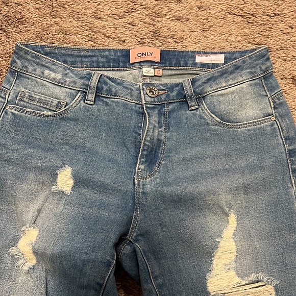 only regular skinny jeans - Picture 2 of 3